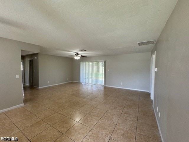 1108 Se 23rd Ter - Photo 2 of 12