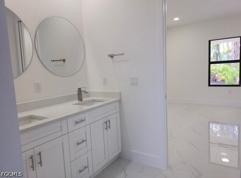 5385 Kaspar St - Photo 6 of 8