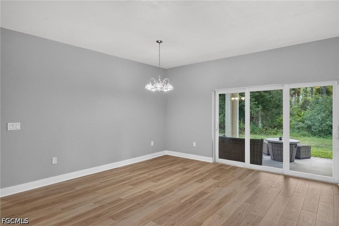 2010 Robert Ave - Photo 3 of 27