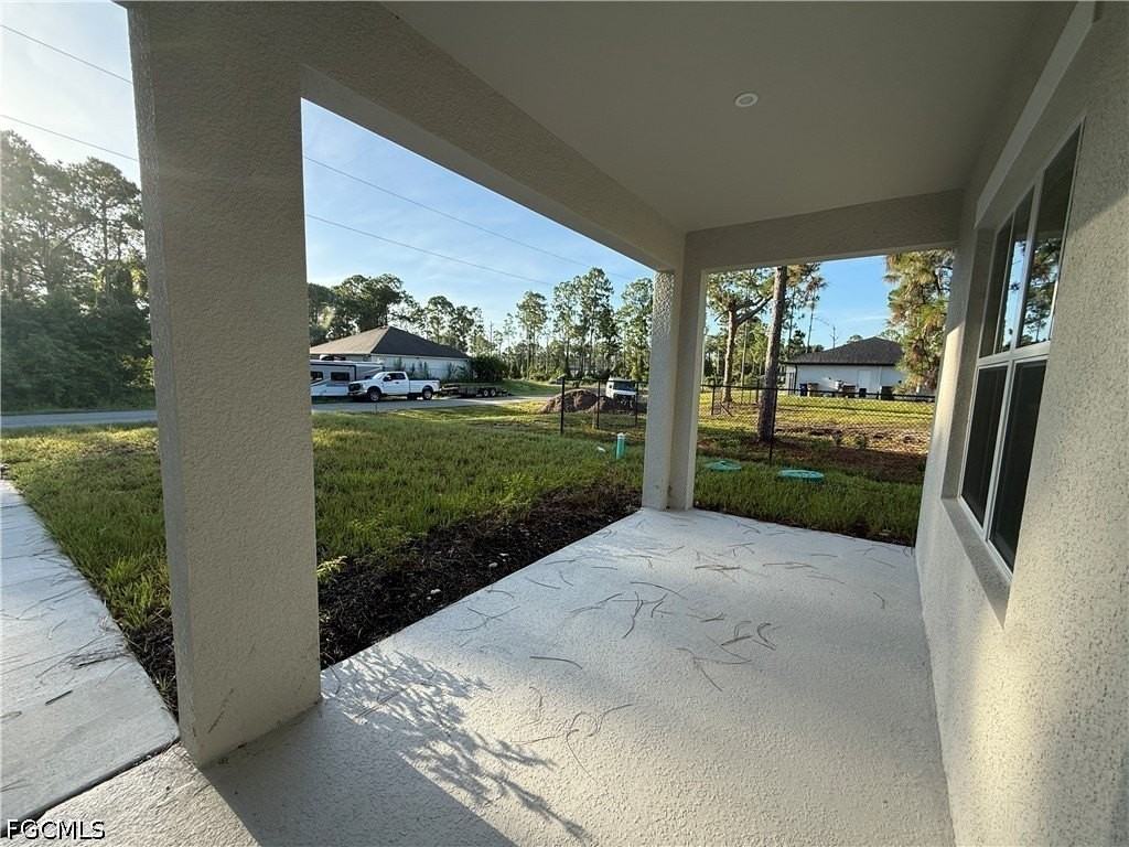 505 Greenbriar Blvd - Photo 3 of 20