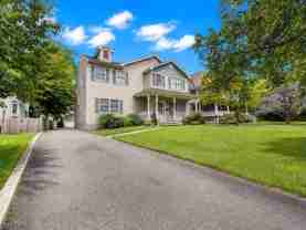 204 Lorraine Ave - Photo 1 of 1
