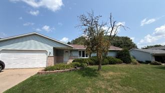 2742 Shawano Ave - Photo 1 of 1