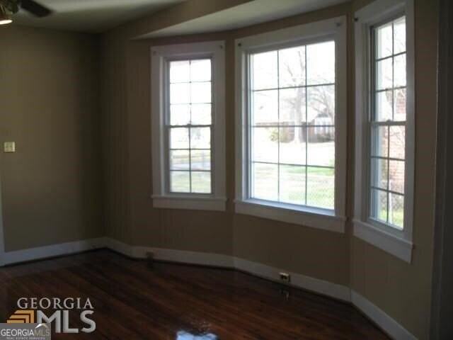 15 Oak St Ne - Photo 5 of 18