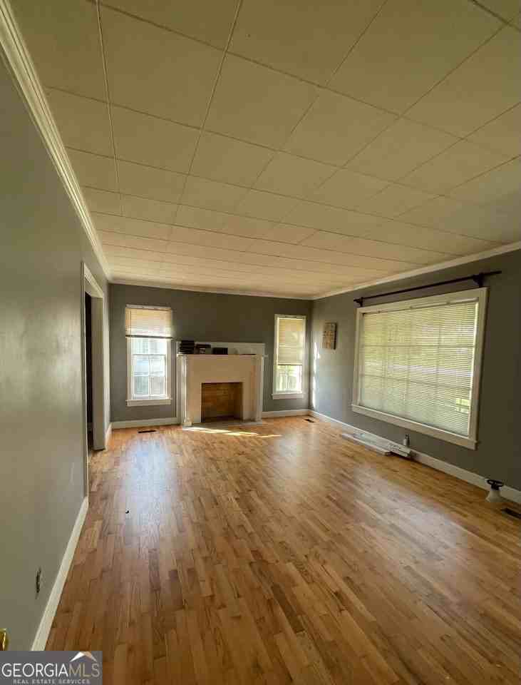 209 West Dr - Photo 3 of 5