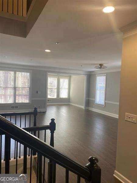 534 Vinings Estates Dr Se #B6 - Photo 2 of 15