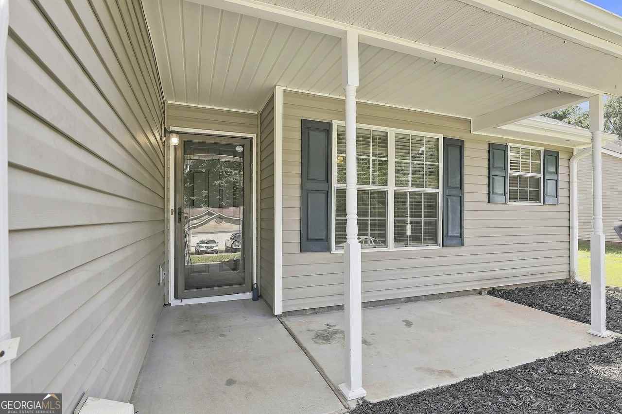195 Creekside Dr - Photo 3 of 28