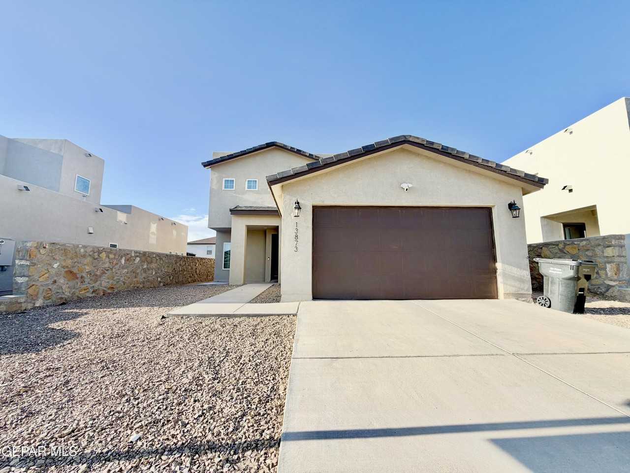 13873 Sky Harbor Ave - Photo 2 of 34