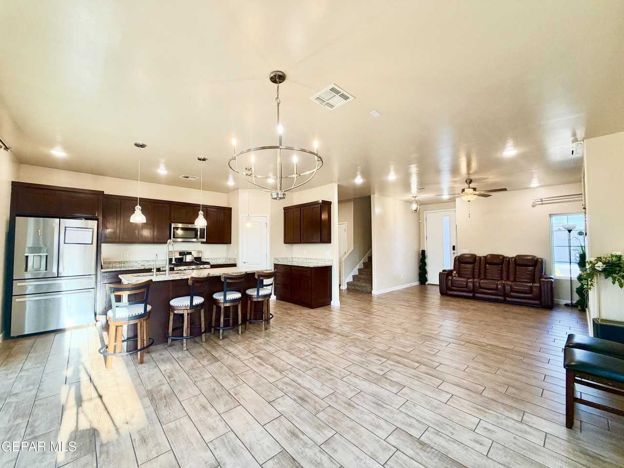 13873 Sky Harbor Ave - Photo 6 of 34