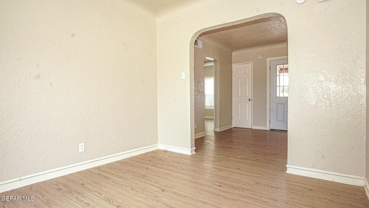 125 Anita Cir - Photo 7 of 21