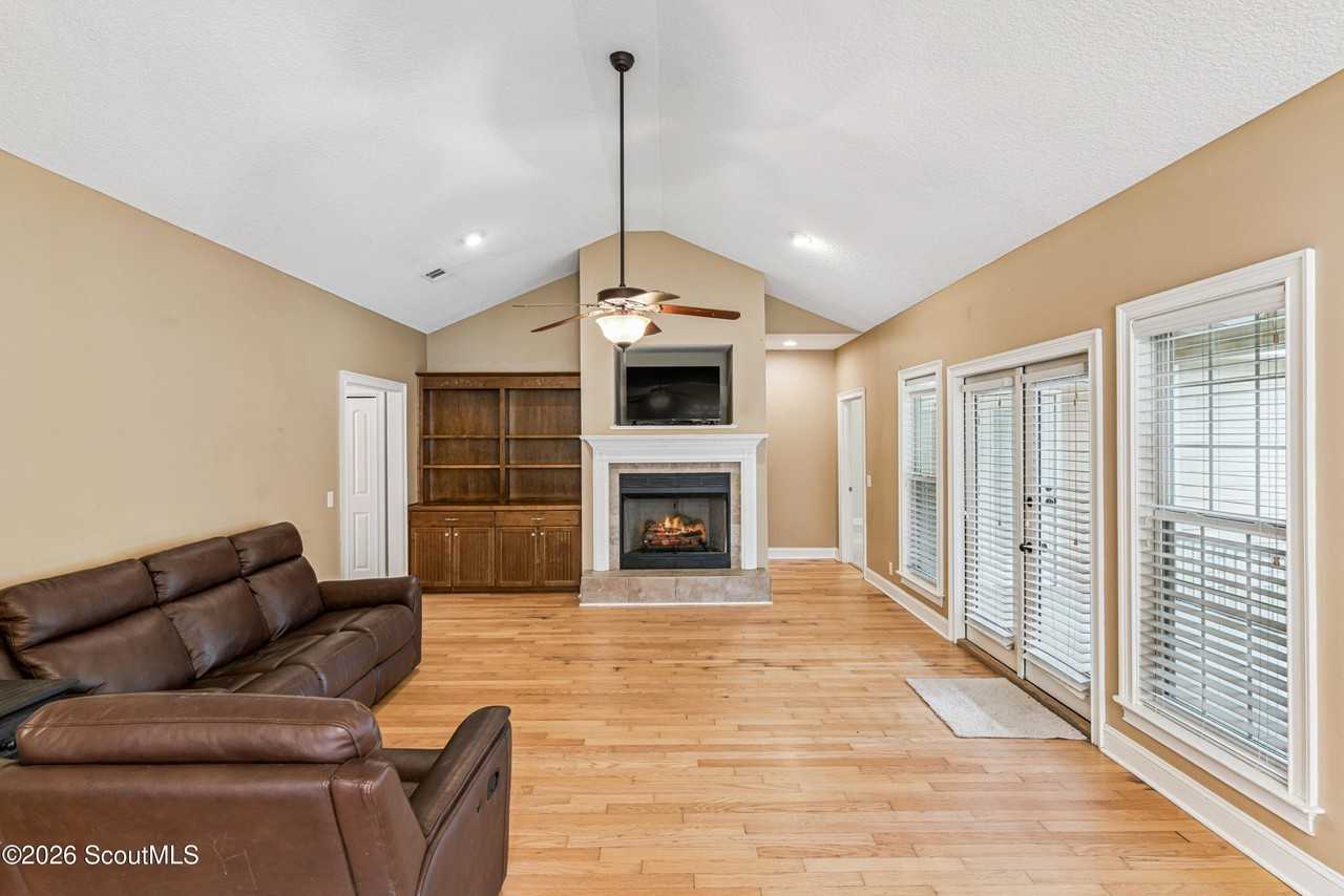53 Deer Ln - Photo 6 of 35