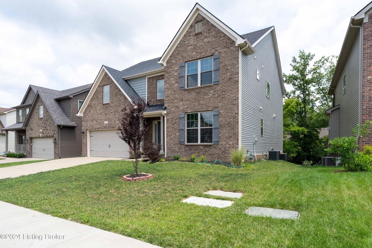 213 Belden Trl - Photo 3 of 50