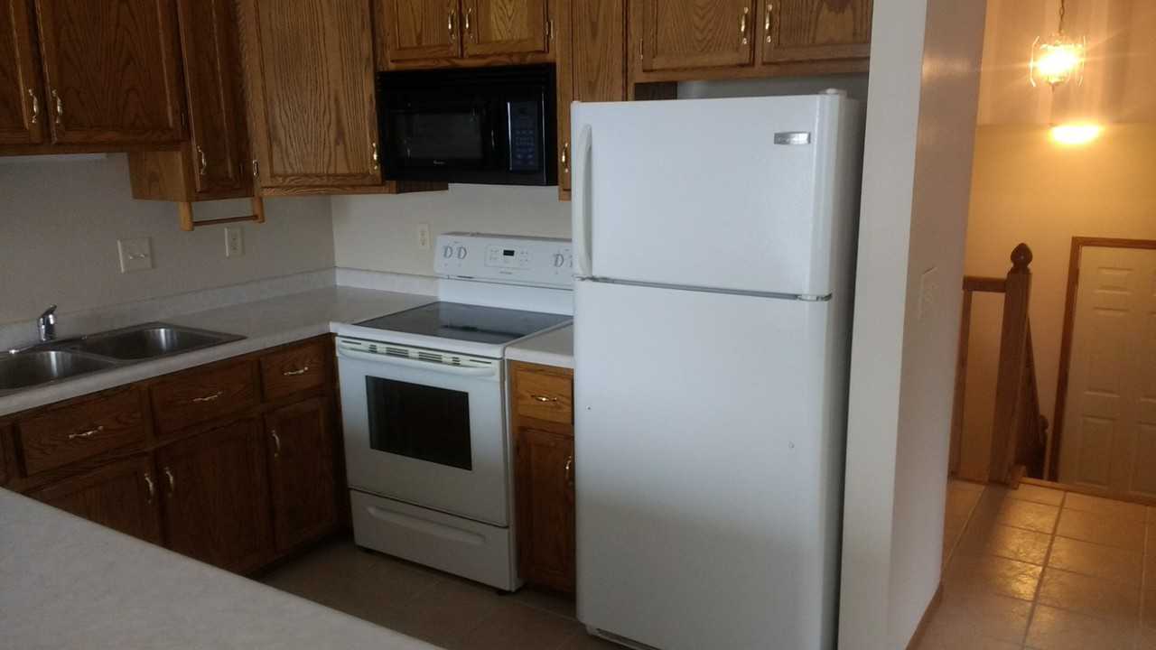 1025 Pine Cone Ln #1025 - Photo 4 of 10