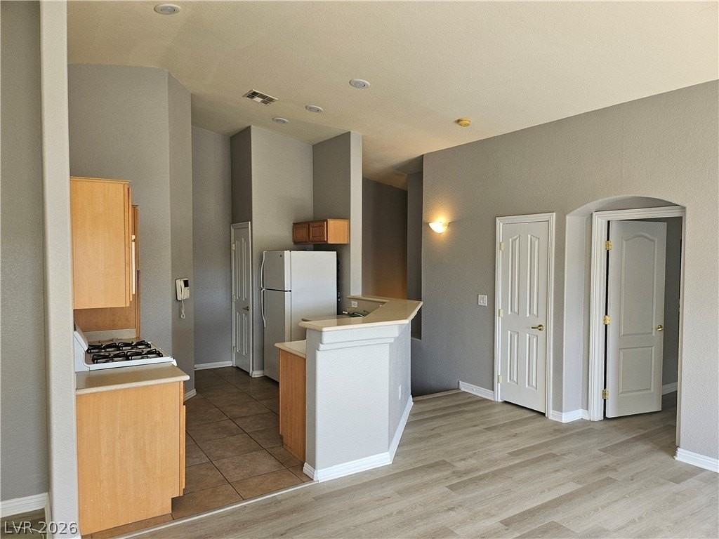 10653 Petricola St #101 - Photo 6 of 18
