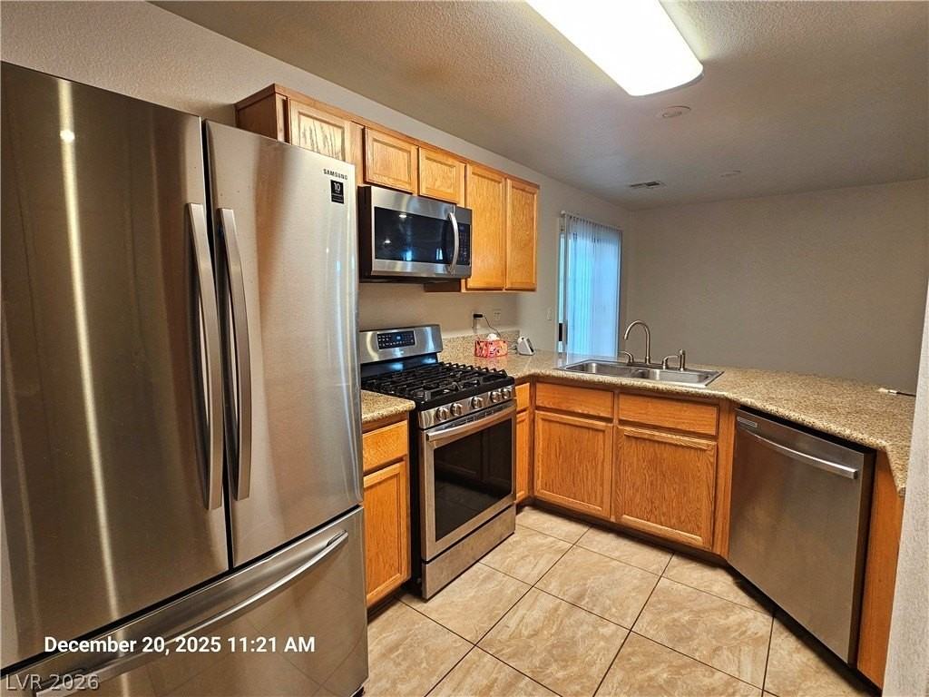 9998 Fine Fern St - Photo 3 of 16