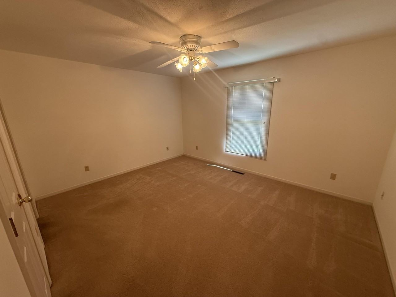 1297 Missions E Drive - Photo 7 of 15