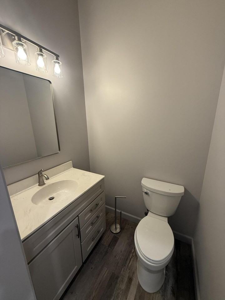 105 Beeson St #A - Photo 3 of 8