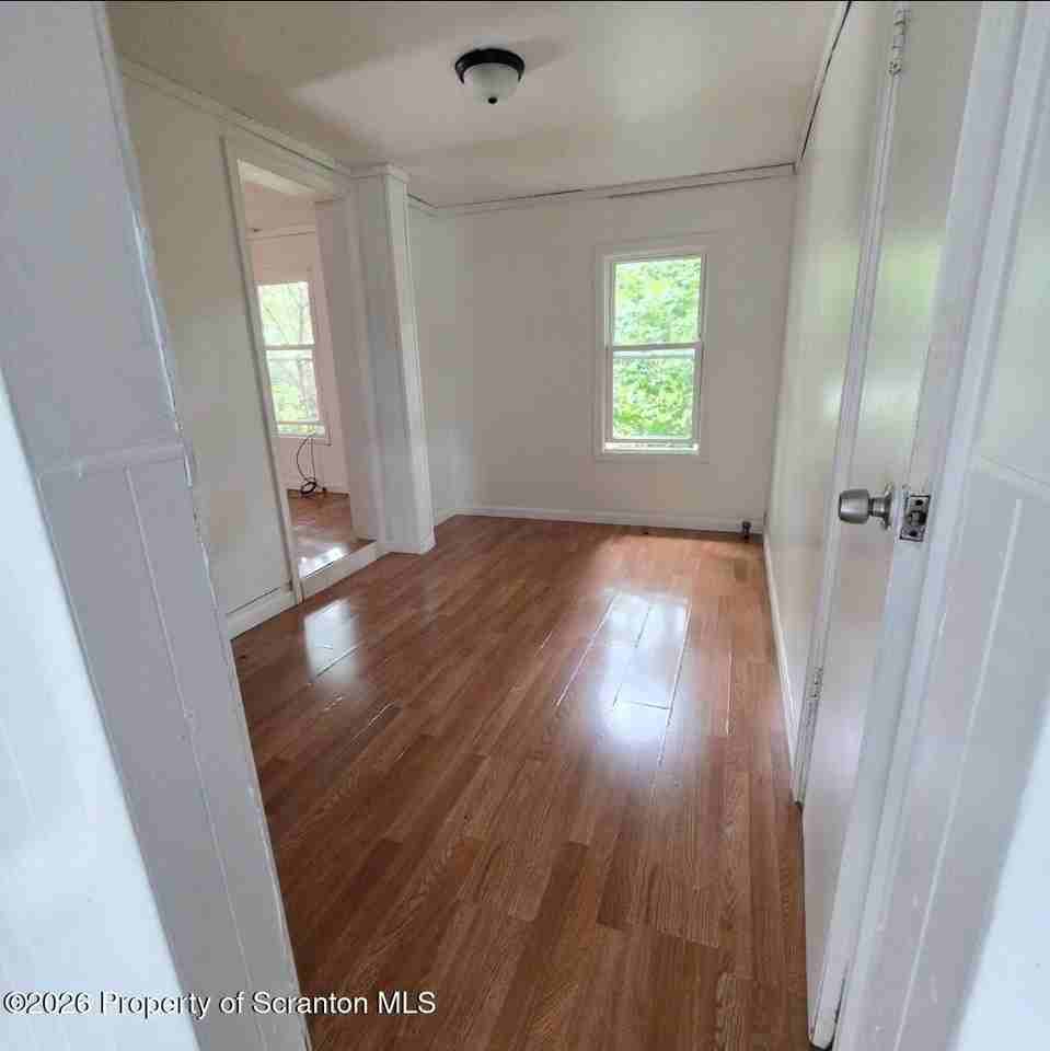 1024 S Webster Ave #2ndFL - Photo 3 of 9
