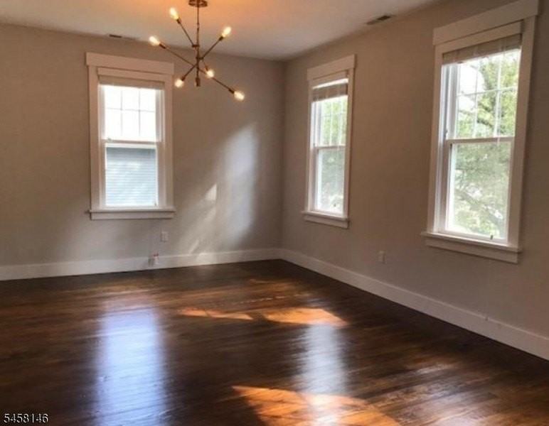 248 N Fullerton Ave - Photo 3 of 15