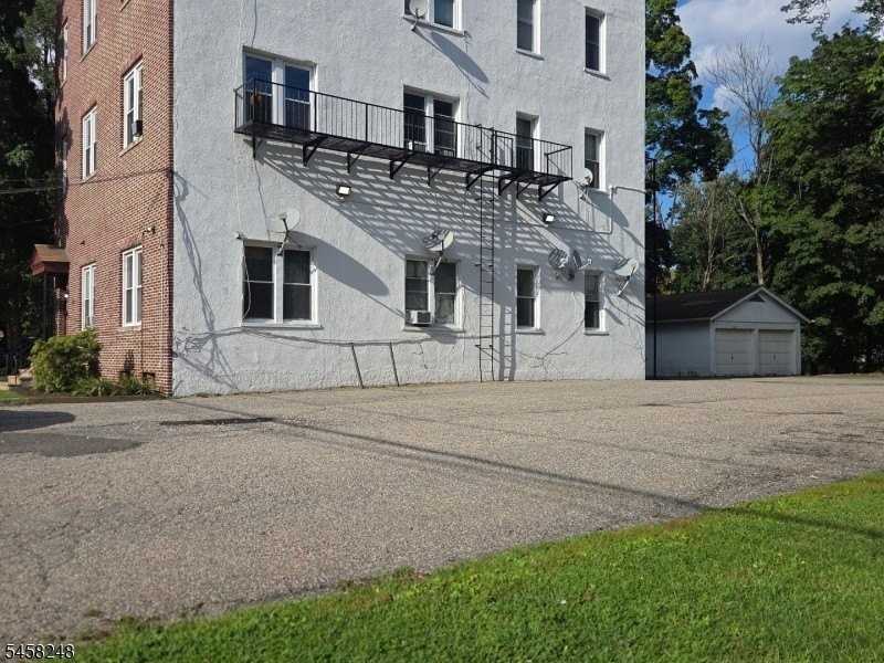 817 Ringwood Ave #3 - Photo 2 of 12