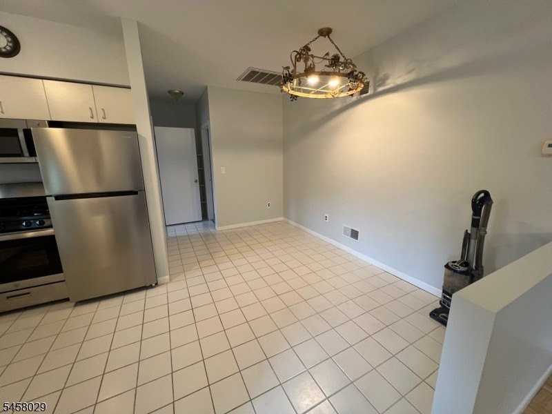 730 Main Street #2L - Photo 2 of 6