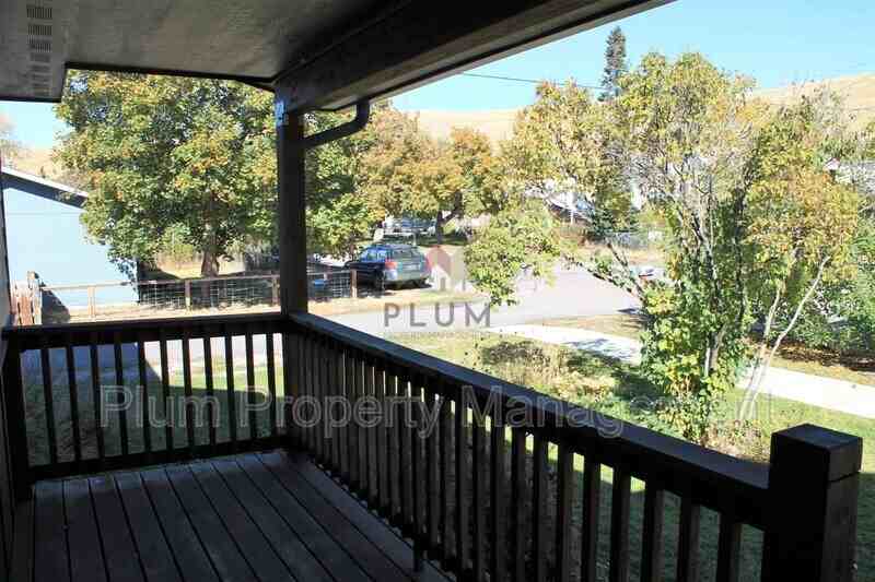 1405 N Dickens St - Photo 3 of 30