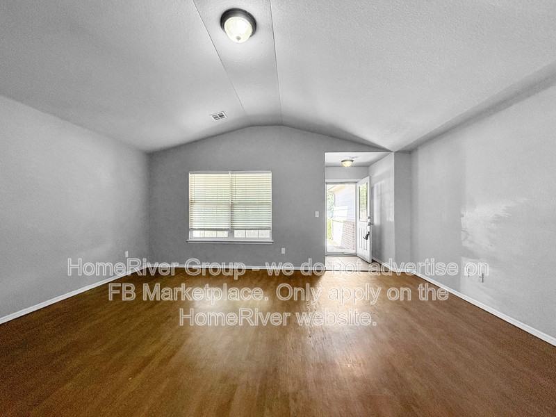 8758 E 160th Pl S - Photo 5 of 19