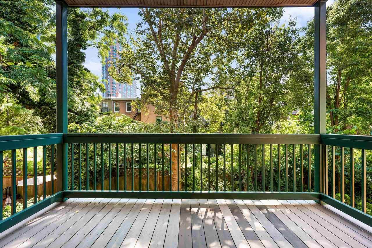 61 Grand St #2C - Photo 4 of 21