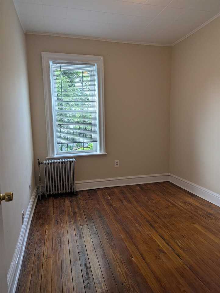 63 Hopkins Ave #6 - Photo 5 of 7