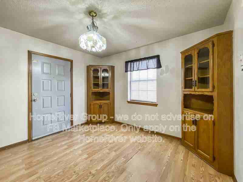 11031 N Oak Trfy - Photo 5 of 21