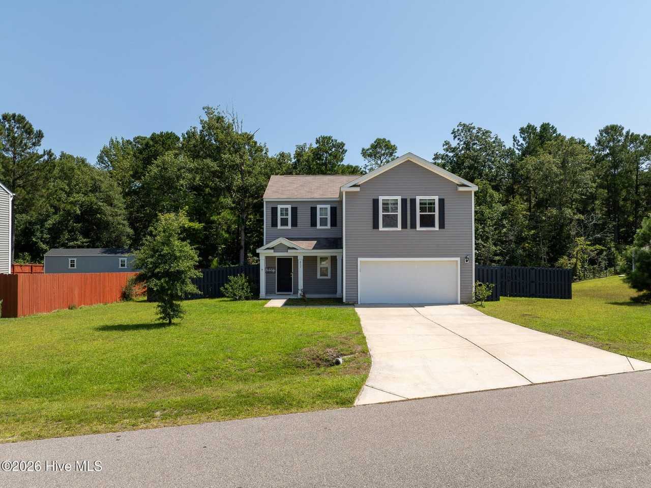 411 High Ridge Ct - Photo 2 of 31