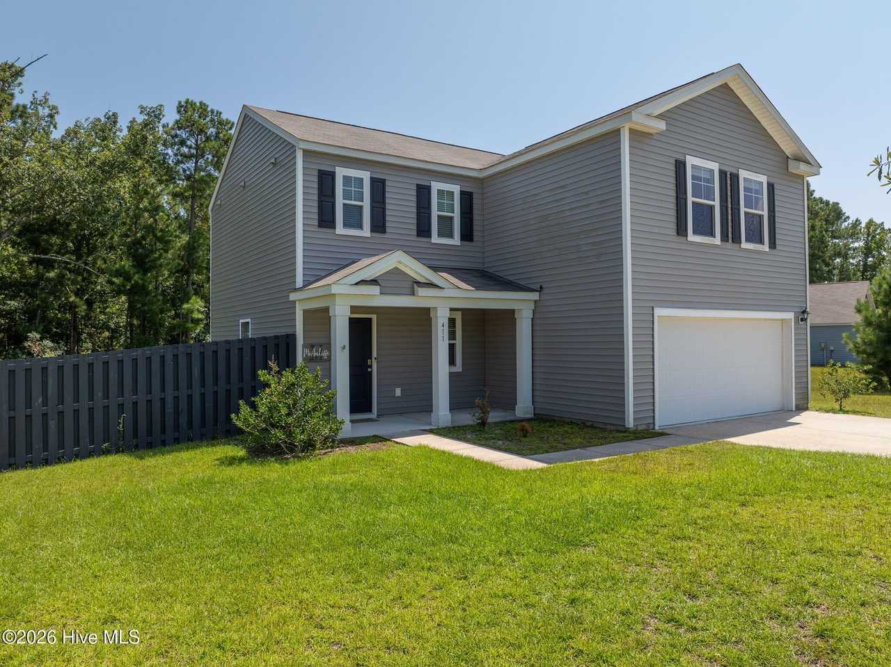 411 High Ridge Ct - Photo 3 of 31