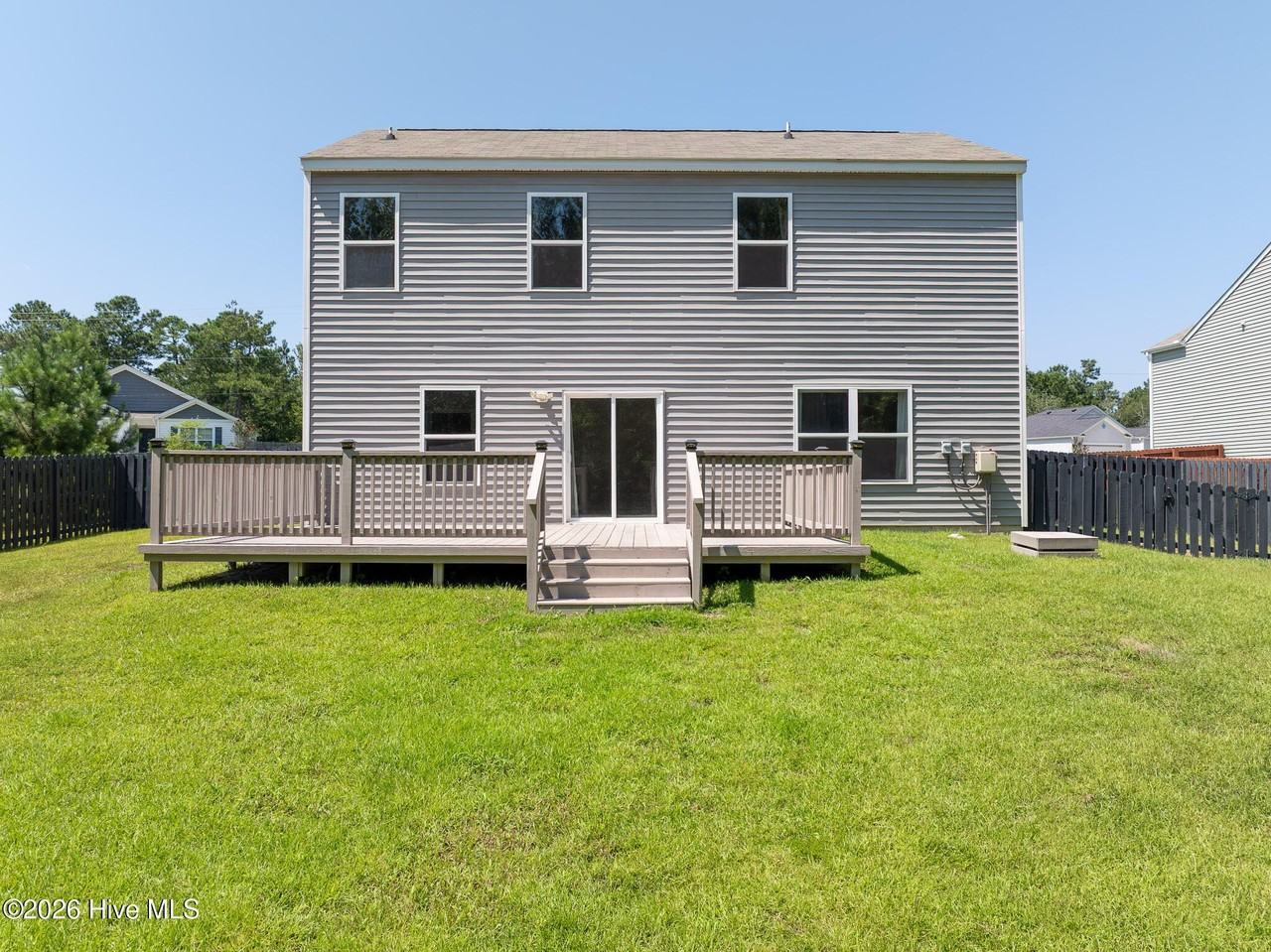 411 High Ridge Ct - Photo 5 of 31