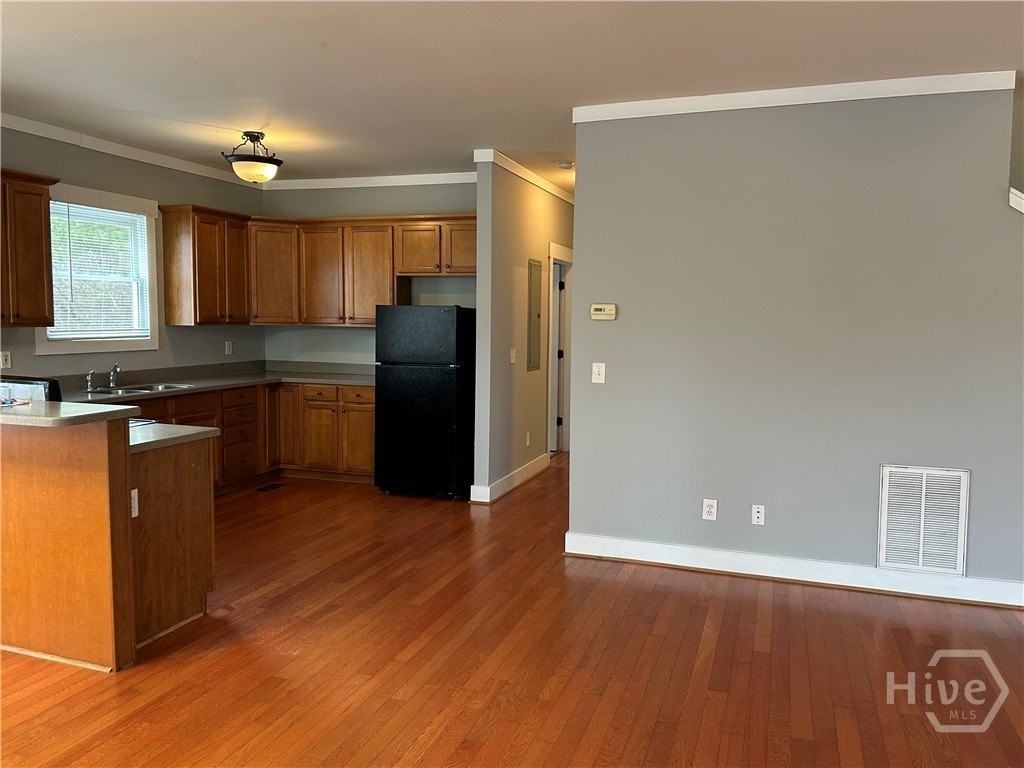 130 Betsy Ln - Photo 5 of 14