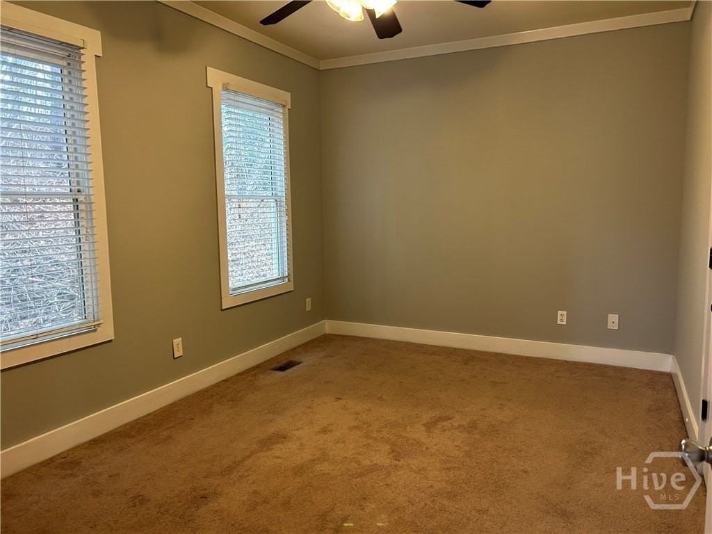 130 Betsy Ln - Photo 6 of 14