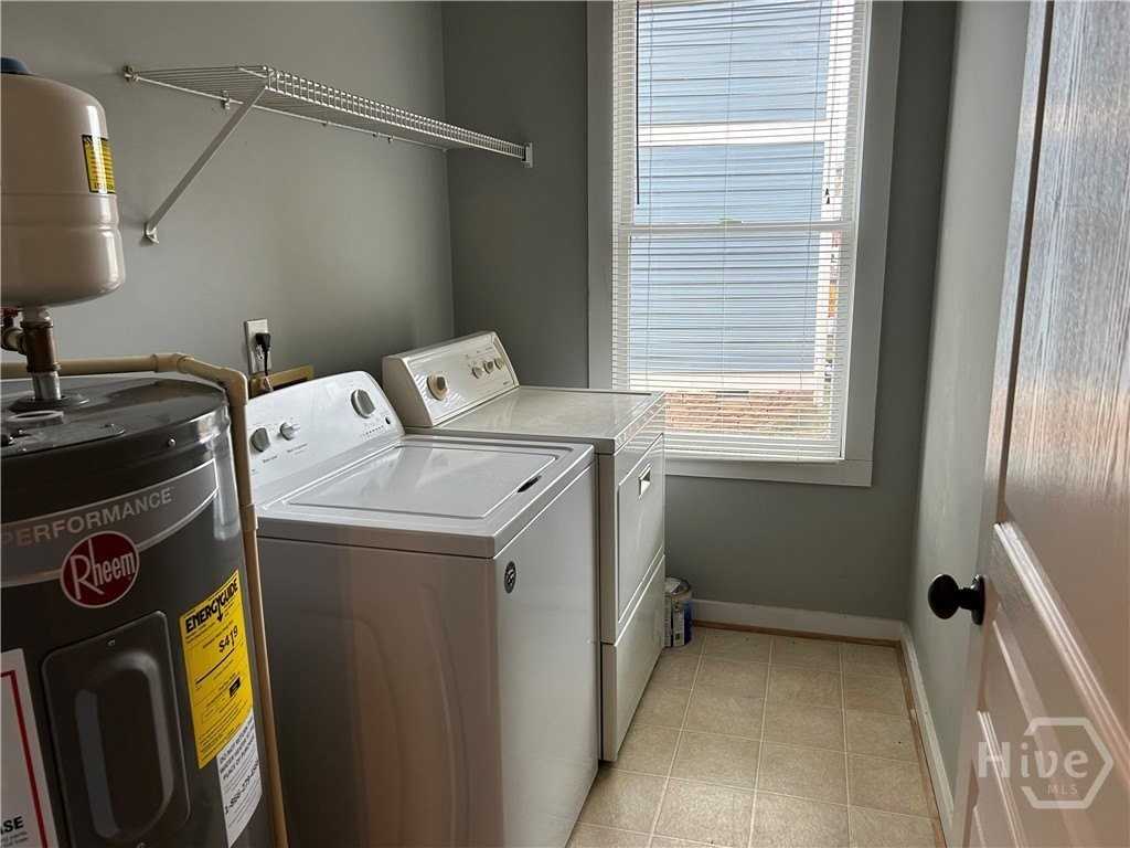 130 Betsy Ln - Photo 7 of 14