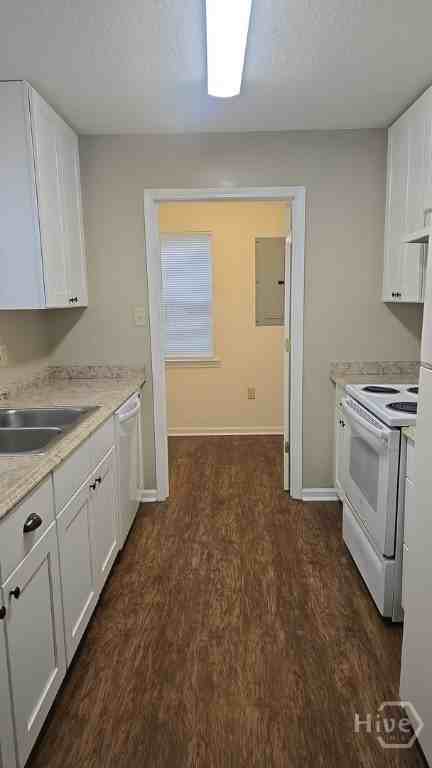 9806 Whitefield Ave #B - Photo 5 of 16