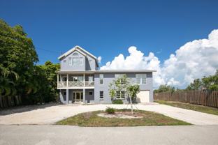 9 Blue Water Dr - Photo 1 of 1