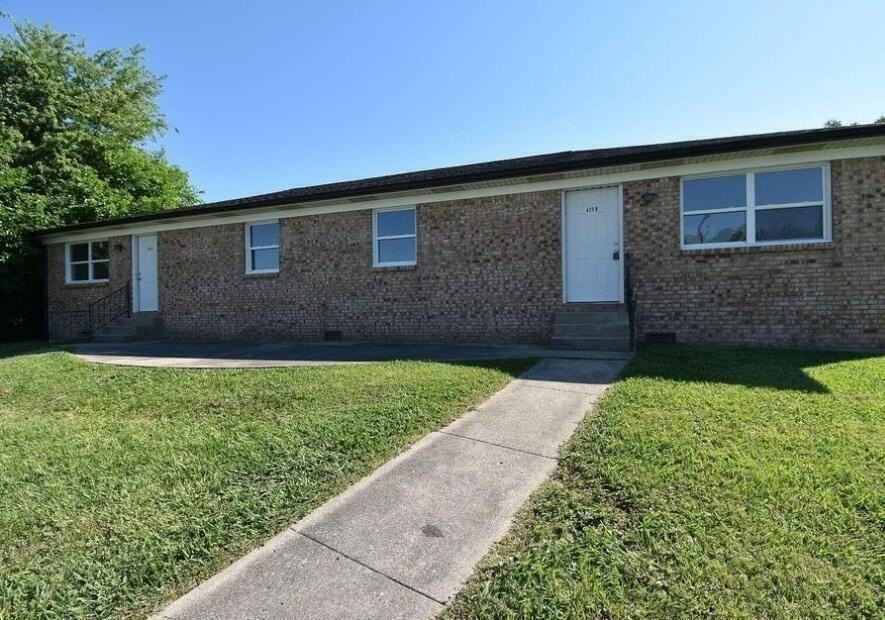425 Patrician Pl #2