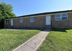 featured image of 425 Patrician Pl #2