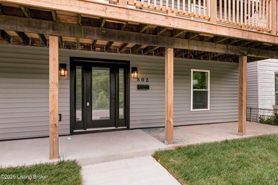 802 Kentucky Ave - Photo 4 of 13