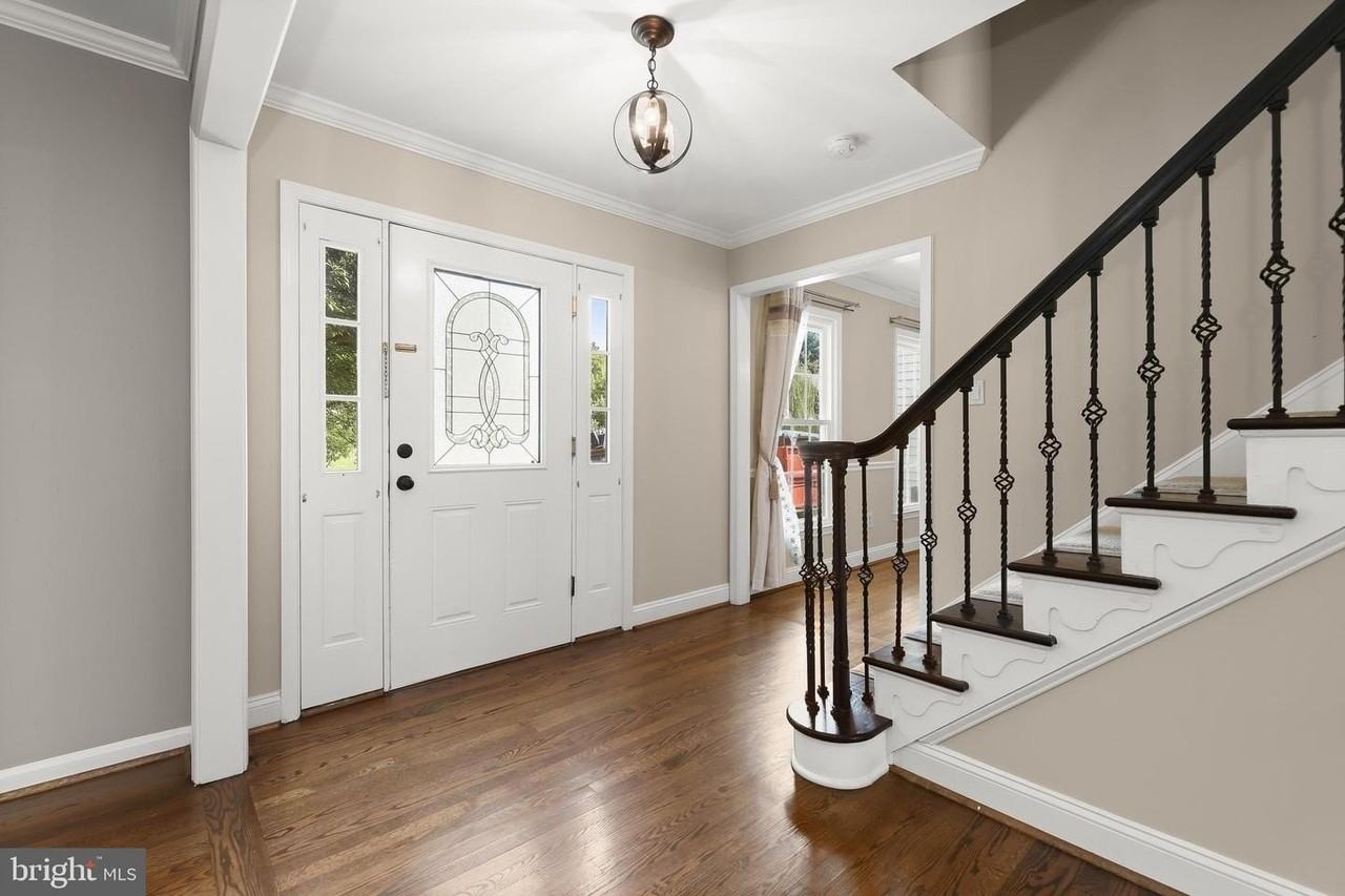 10217 Tuscany Rd - Photo 3 of 41