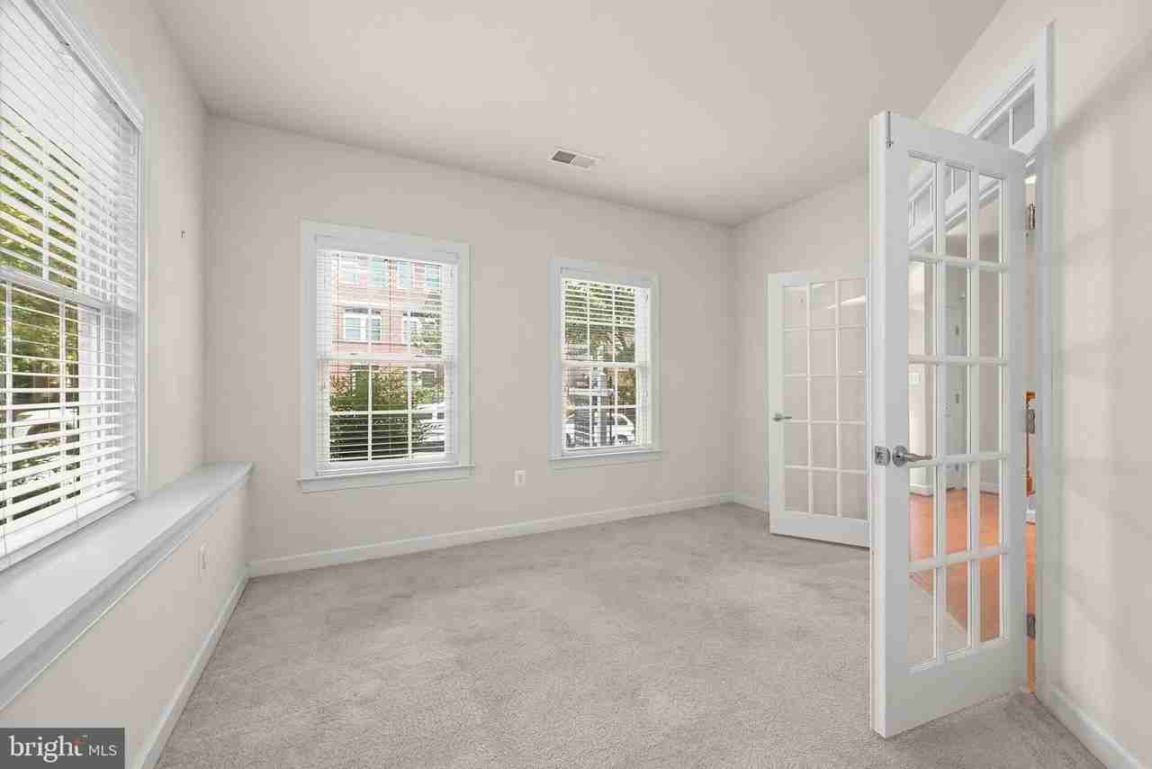 8984 Tawes St - Photo 7 of 50