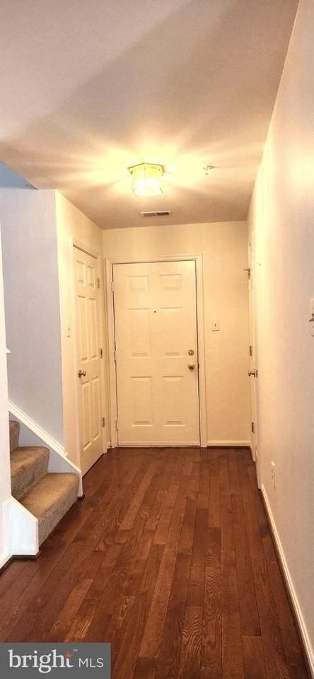 9150 Gracious End Ct - Photo 4 of 24