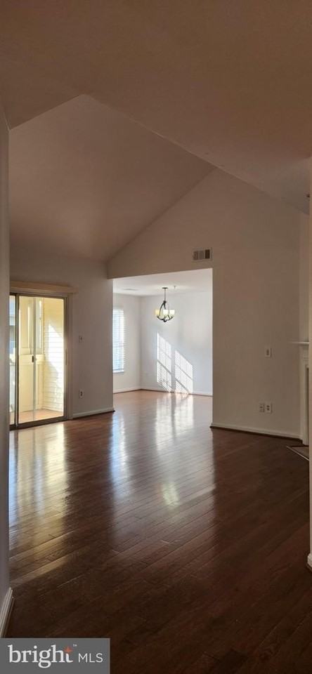 9150 Gracious End Ct - Photo 6 of 24