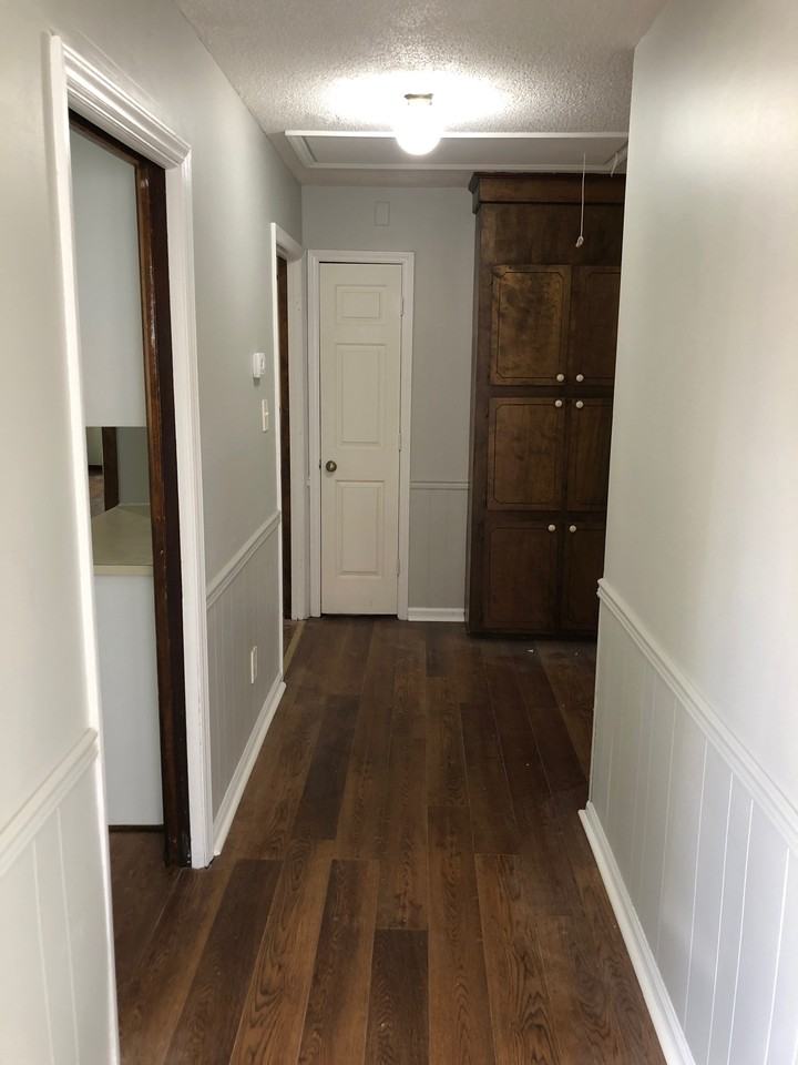 826 Hillcroft Pl #1 - Photo 4 of 28