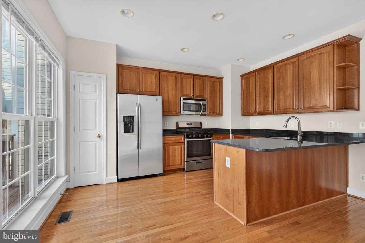 13719 Maple Sugar Ln - Photo 2 of 50