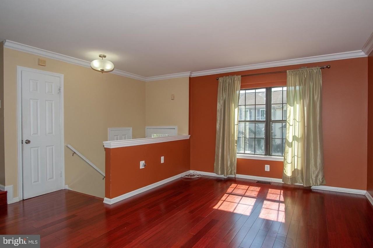 6158 Old Brentford Ct - Photo 3 of 28
