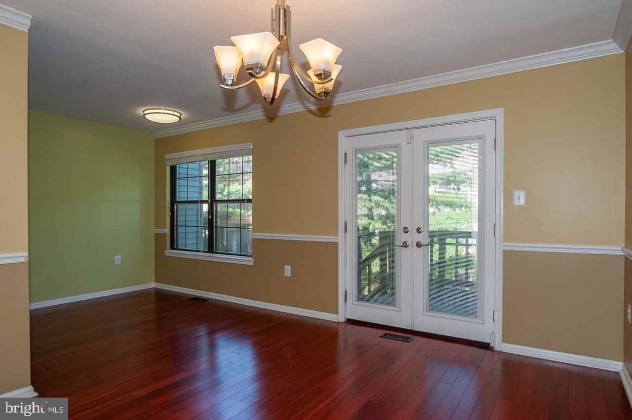 6158 Old Brentford Ct - Photo 6 of 28