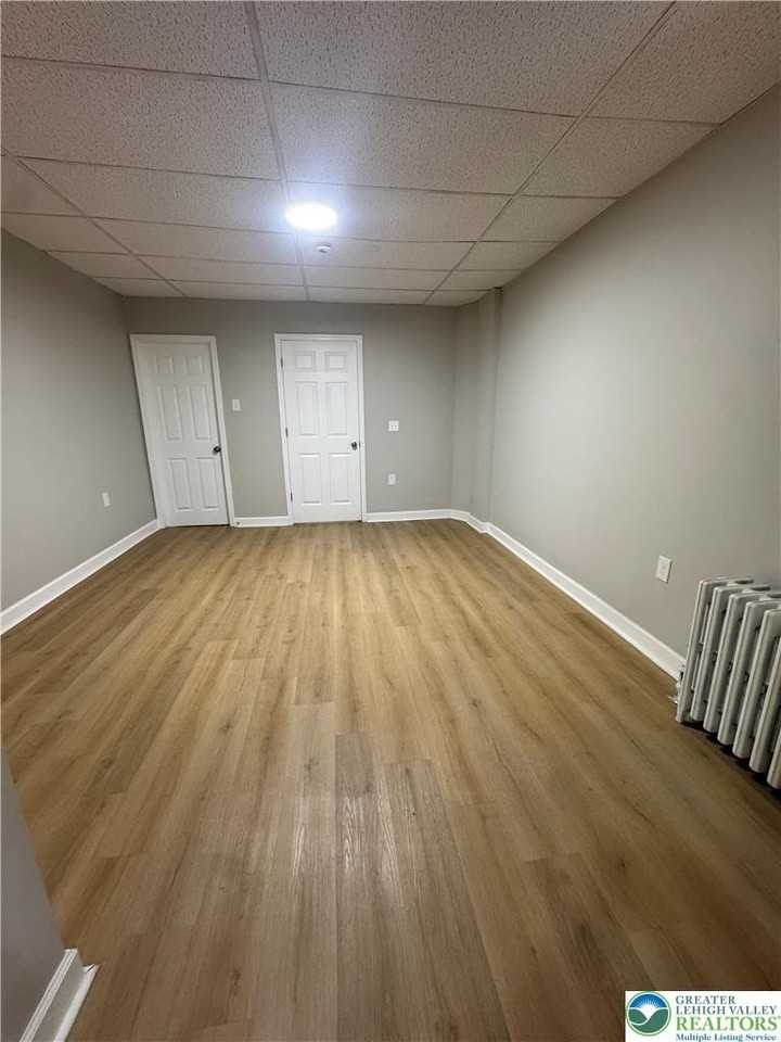 1343 Washington St - Photo 5 of 11