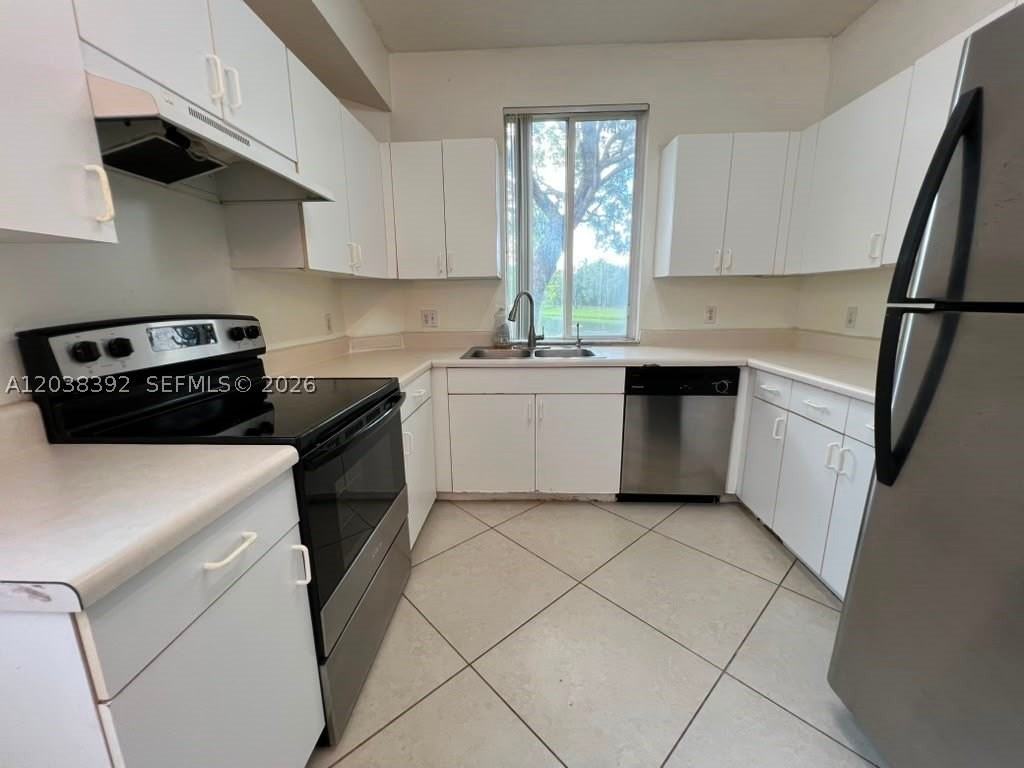 6992 Sw 39th St #I101 - Photo 2 of 50